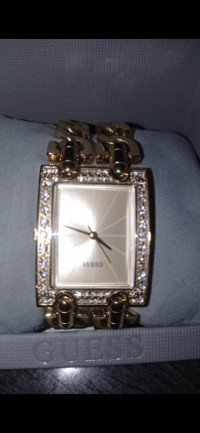 femmes-montre-de-luxe-douera-alger-algerie