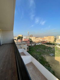 appartement-vente-f4-alger-dely-brahim-algerie