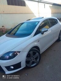 voitures-seat-leon-2012-khemis-miliana-ain-defla-algerie