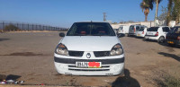 voitures-renault-clio-classique-2004-saida-algerie