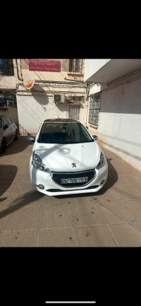 voitures-peugeot-208-2015-allure-bir-mourad-rais-alger-algerie