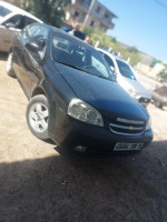 voitures-chevrolet-optra-4-portes-2008-baraki-alger-algerie