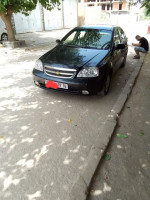 voitures-chevrolet-optra-4-portes-2007-algerie