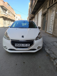 voitures-peugeot-208-2015-allure-batna-algerie