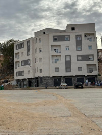 appartement-vente-f4-tlemcen-ghazaouet-algerie