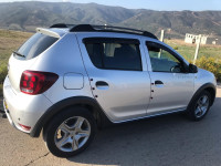 voitures-dacia-sandero-2017-stepway-bouchtata-skikda-algerie