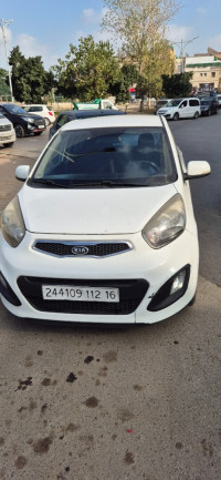 voitures-kia-picanto-2012-style-dar-el-beida-alger-algerie