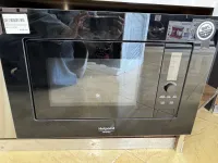 Micro onde encastrable ARISTON noir