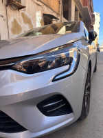 voitures-renault-clio-5-2023-intense-oran-algerie