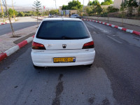 voitures-peugeot-306-2000-ferdjioua-mila-algerie