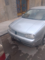 voitures-volkswagen-golf-4-2001-taya-setif-algerie