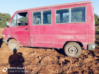 utilitaire-renault-9-1989-j9-arzew-oran-algerie