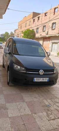 voitures-volkswagen-caddy-2016-barika-batna-algerie