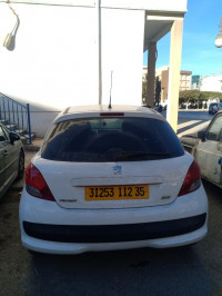 voitures-peugeot-207-2012-new-active-rouiba-alger-algerie