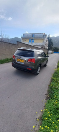 voitures-kia-sorento-2012-tizi-ouzou-algerie