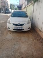 voitures-toyota-yaris-sedan-2014-draa-ben-khedda-tizi-ouzou-algerie