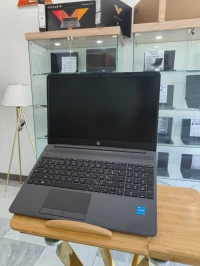 HP LAPTOP 250 G9 I5 1235U 16 GO RAM 512SSD 15.6 FHD JAMAIS UTILISÉ SOUS EMBALLAGE
