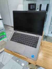 DELL Latitude 5430 i5-1245U 16 Go DDR4 256 Go SSD 14" FHD