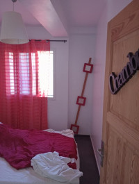 appartement-vente-f4-oran-ain-el-turck-algerie