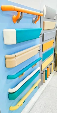 Mains courantes et accessoires de protection murale | Fourniture & pose 