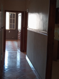 appartement-location-f4-tizi-ouzou-algerie