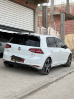 voitures-volkswagen-golf-7-2014-jijel-algerie