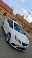 voitures-seat-ibiza-2014-fully-mezdour-bouira-algerie