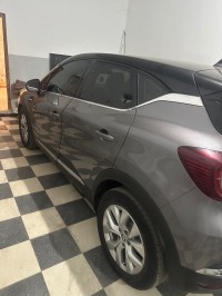 سيارات-renault-captur-2022-معسكر-الجزائر