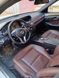 voitures-mercedes-classe-e-2012-hachem-mascara-algerie