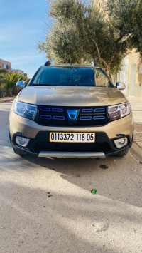 voitures-dacia-sandero-2018-stepway-privilege-ras-el-aioun-batna-algerie