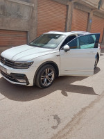 voitures-volkswagen-tiguan-2016-r-line-bouira-algerie