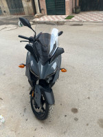 motos-scooters-yamaha-xmax-2022-bab-ezzouar-alger-algerie