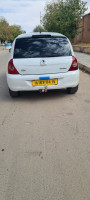 voitures-renault-clio-campus-2014-bye-tiaret-algerie