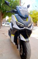 motos-et-scooters-vmax-ain-bessem-bouira-algerie