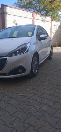 voitures-peugeot-208-2019-allure-facelift-bordj-bou-arreridj-algerie