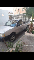 voitures-nissan-pickup-2013-np300-ouled-rahmoune-constantine-algerie