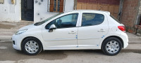 voitures-peugeot-207-plus-2013-mila-algerie