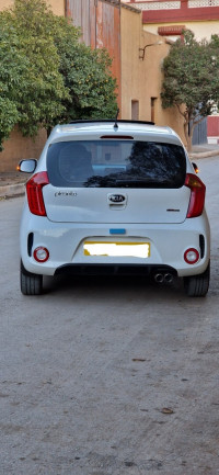 voitures-kia-picanto-2016-sportline-mascara-algerie