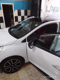 voitures-renault-clio-4-2014-limited-reghaia-alger-algerie