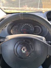 voitures-renault-kangoo-2010-bouzeghaia-chlef-algerie