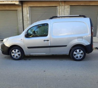 transport-chauffeurs-je-suis-livreur-avec-ma-voiture-kangoo-commercial-soumaa-blida-algerie