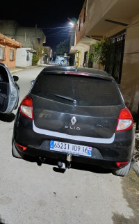 voitures-renault-clio-3-2009-chebli-blida-algerie