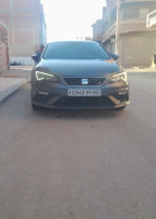 voitures-seat-leon-2019-linea-r-batna-algerie