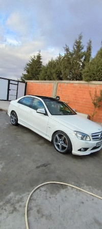 voitures-mercedes-classe-c-2008-avangarde-setif-algerie