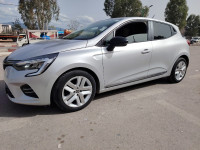 voitures-renault-clio-5-2021-business-plus-100-chvx-hammam-maskhoutine-guelma-algerie