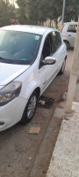 voitures-renault-clio-3-2012-night-and-day-baba-hassen-alger-algerie