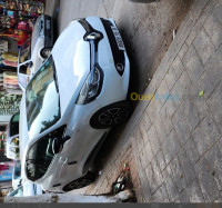 voitures-renault-clio-4-2015-zeralda-alger-algerie