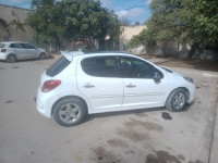 voitures-peugeot-207-2012-allure-el-omaria-medea-algerie