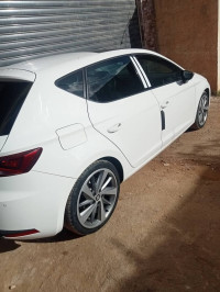 voitures-seat-leon-2016-fr15-el-abadia-ain-defla-algerie