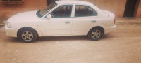 voitures-hyundai-accent-2012-gls-biskra-algerie